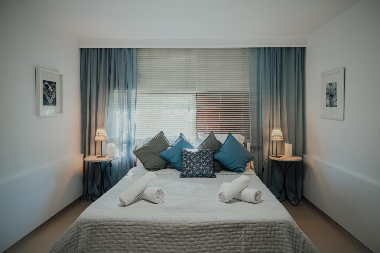 Pool And Sea View Apartments Agia Marina  Экстерьер фото